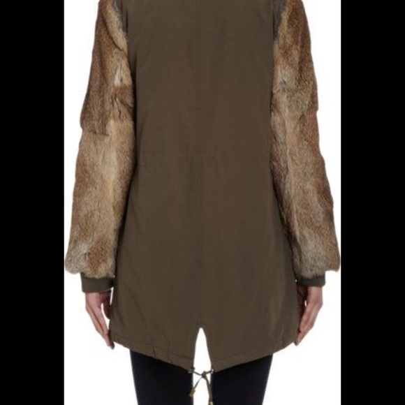 Barney’s Fur Sleeve Anorak - Picture 2 of 2
